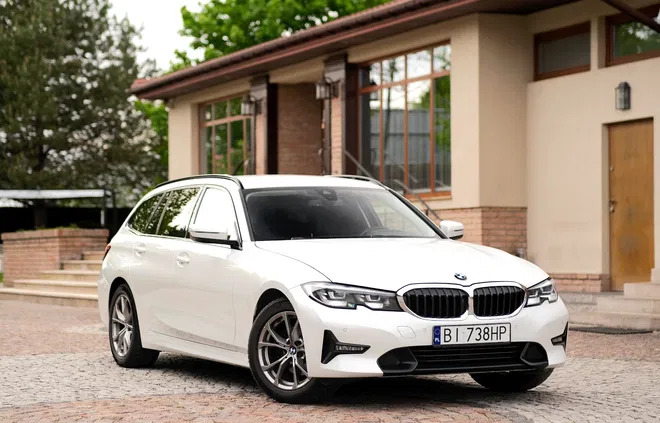 samochody osobowe BMW Seria 3 cena 102900 przebieg: 169000, rok produkcji 2020 z Bobolice